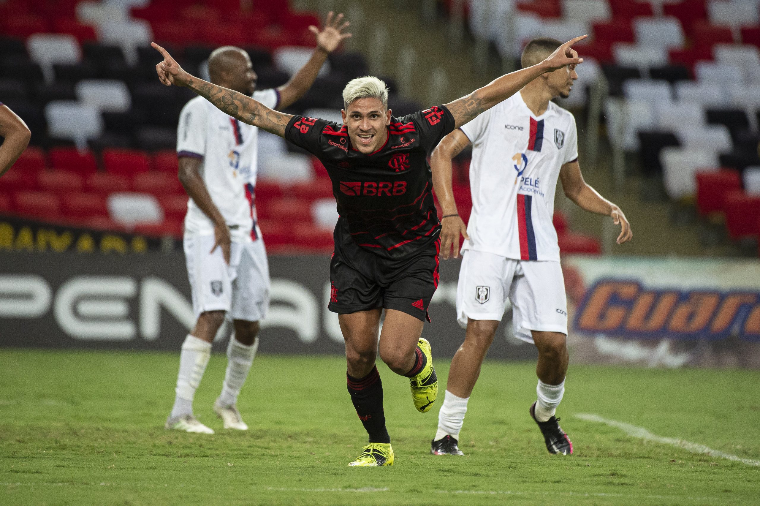 Pedro / Flamengo / Alexandre Vidal